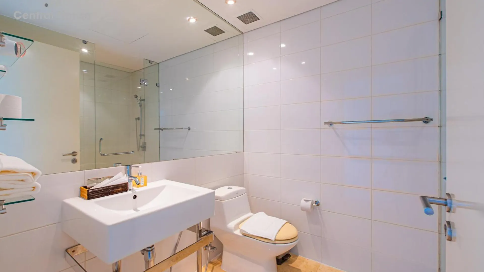 Avalon Suite District 1 Ho Chi Minh City 0*,  Vietnam