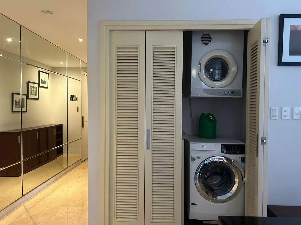 Avalon Suite District 1 Ho Chi Minh City Apartment